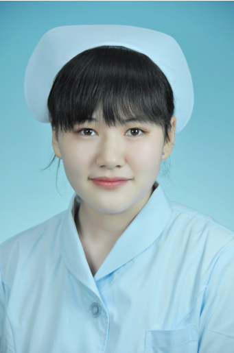 张曼
